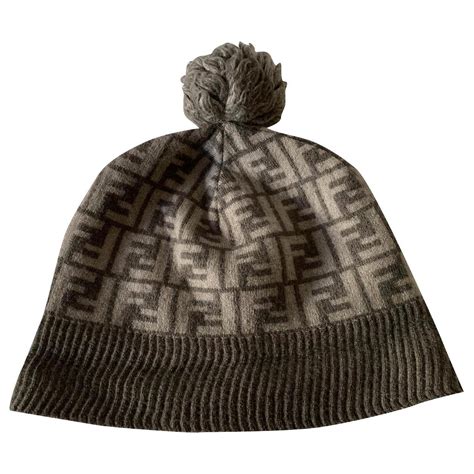 bonnet fendi femme|FENDI .